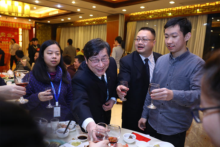 2121�Ƿ���(�й���)�����ٷ���վ