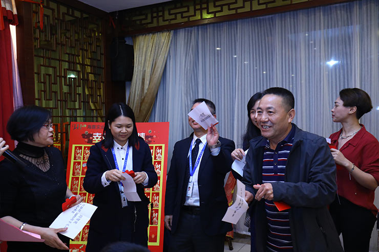 2121�Ƿ���(�й���)�����ٷ���վ